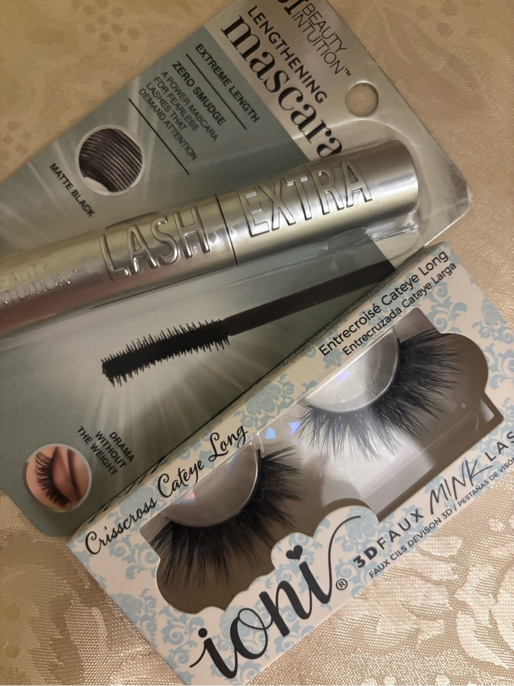 Ioni 3D faux lashes and BI mascara!